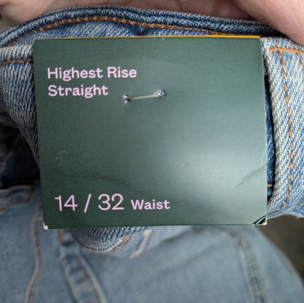 Wild Fable Highest Rise Straight Leg Distressed Jeans - Size 14 / 32 Waist - Picture 9 of 10